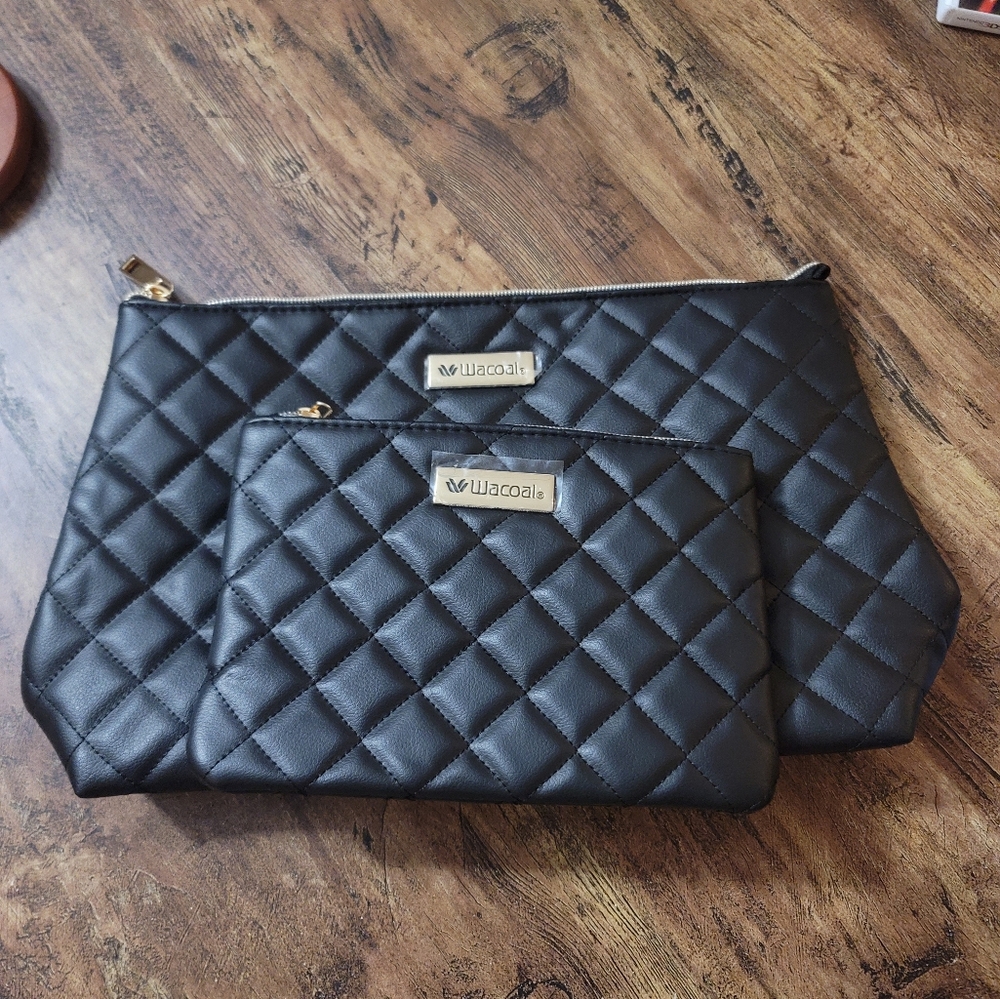Wacoal Quilted Cosmetic Bag Set